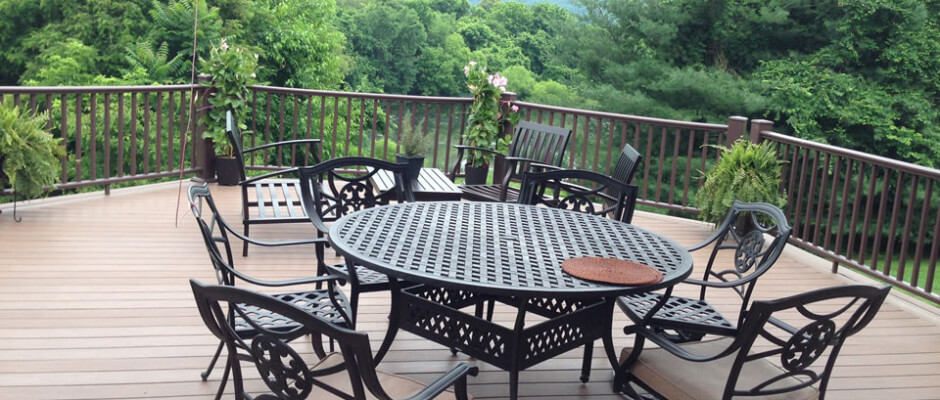 Angular Shaped Deck Off of Screened Porch - Fabulous View!